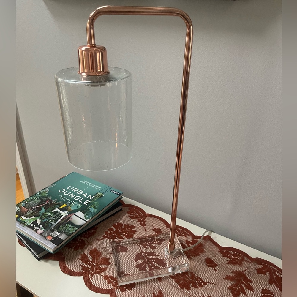 Rose Gold Modern Lamp